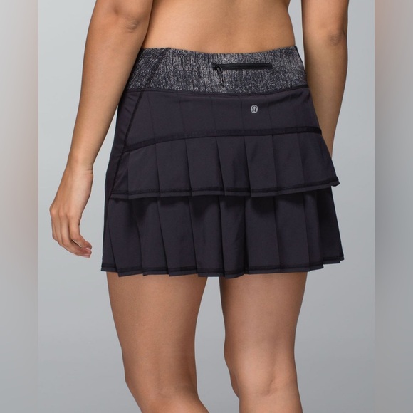 lululemon Pace Setter Black/Burlap Textured Black Dune Women's Skirt/Skort S: 4 - Picture 1 of 8